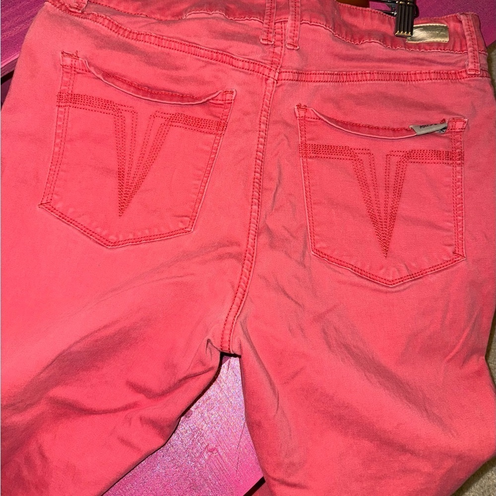 Seven Ankle High Rise Cropped Jeans. Size 12